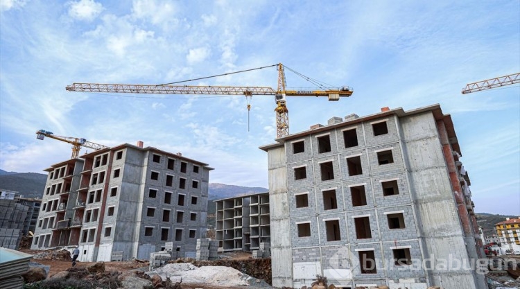 Depremlerden etkilenen Hatay'da yapımı süren kalıcı konutlar havadan görüntülendi
