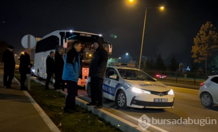 Bursa'da Anıtkabir'i ziyarete giden yolcuları taşıyan tur otobüsü çalıntı çıktı