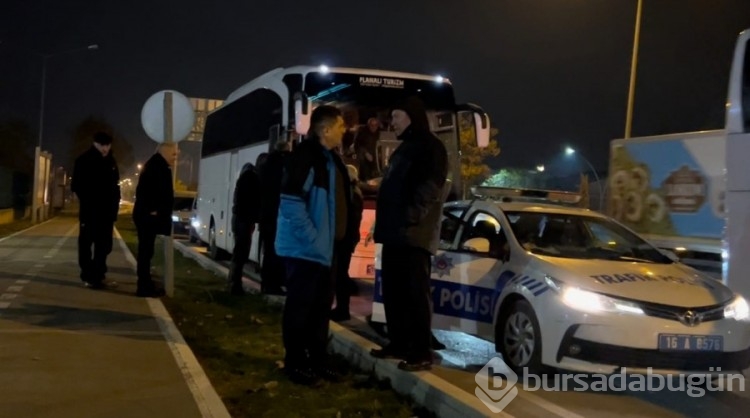 Bursa'da Anıtkabir'i ziyarete giden yolcuları taşıyan tur otobüsü çalıntı çıktı