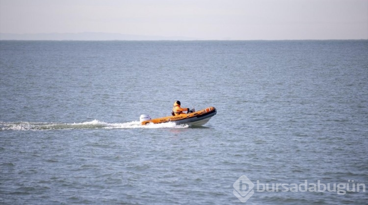 Zonguldak'ta batan geminin kayıp 7 personelini arama çalışmaları sürüyor