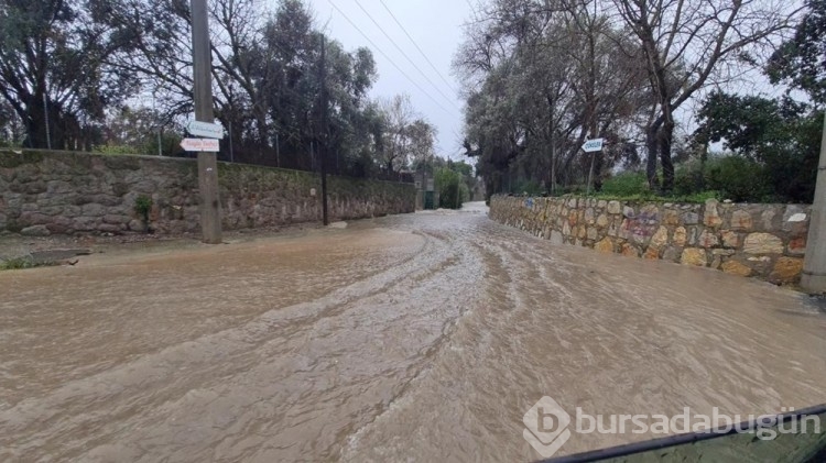 Meteorolojiden 13 kente ''Gök gürültülü sağanak'' uyarısı
