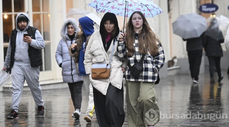 Bursa'nın turistik bölgelerinden Tirilye'yi sel vurdu
