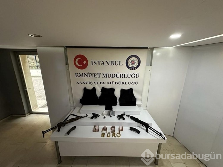 İstanbul'da 14 kişilik kalaşnikoflu gasp şebekesi çökertildi
