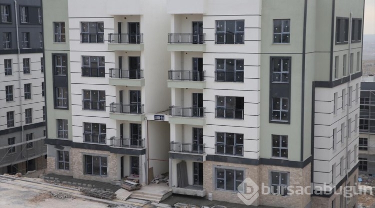 Şanlıurfa'daki 897 deprem konutu 1 ay içinde teslim edilecek
