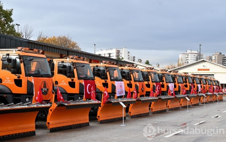 Ulaştırma ve Altyapı Bakanlığı kara yollarında kar ve buzla mücadele için hazır
