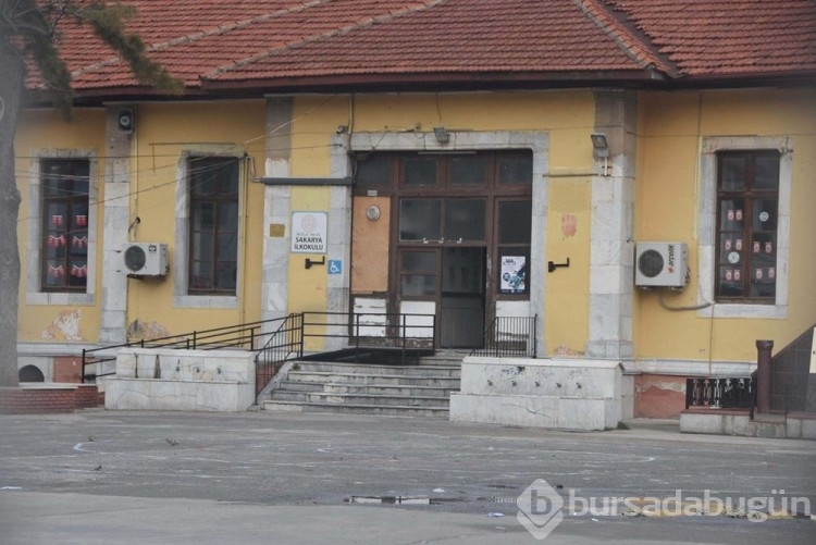 6 yaşındaki çocuğu havaya kaldırıp, fırlatan müdür yardımcısının görev yeri değişti
