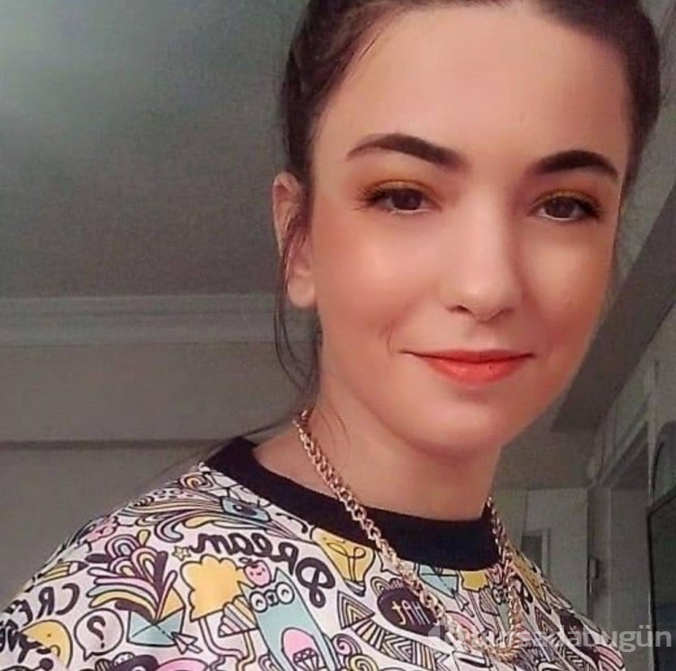 Yaya geçidinde minibüs çarpan Esra yaşamını yitirdi
