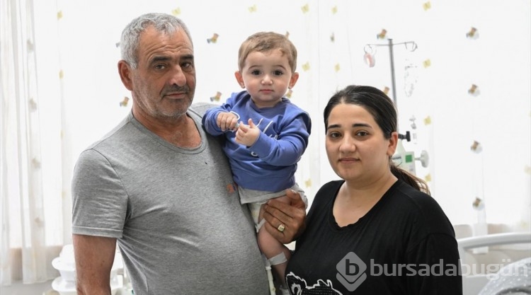 Azerbaycanlı bebeğe İzmir'de kritik müdahale

