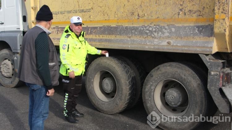 Kış lastiği denetimleri yapılıyor
