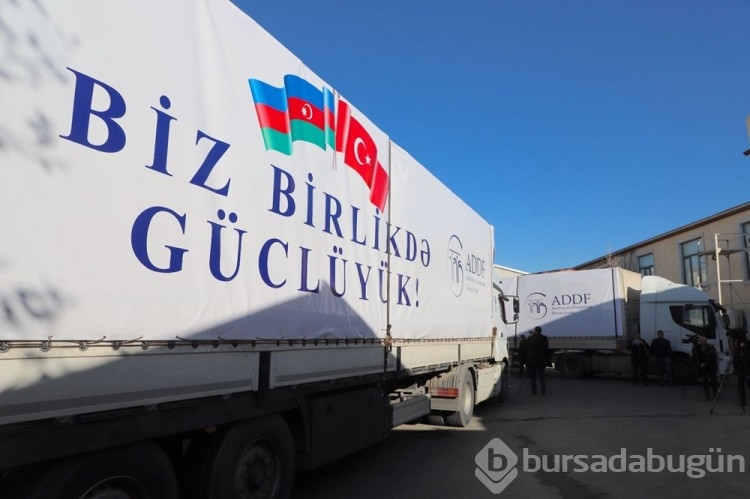 Azerbaycan'dan Türkiye'deki depremzedeler için 18 tonluk yardım
