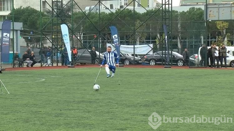 Hakim ve savcılar ampute futbol takımıyla maç yaptı
