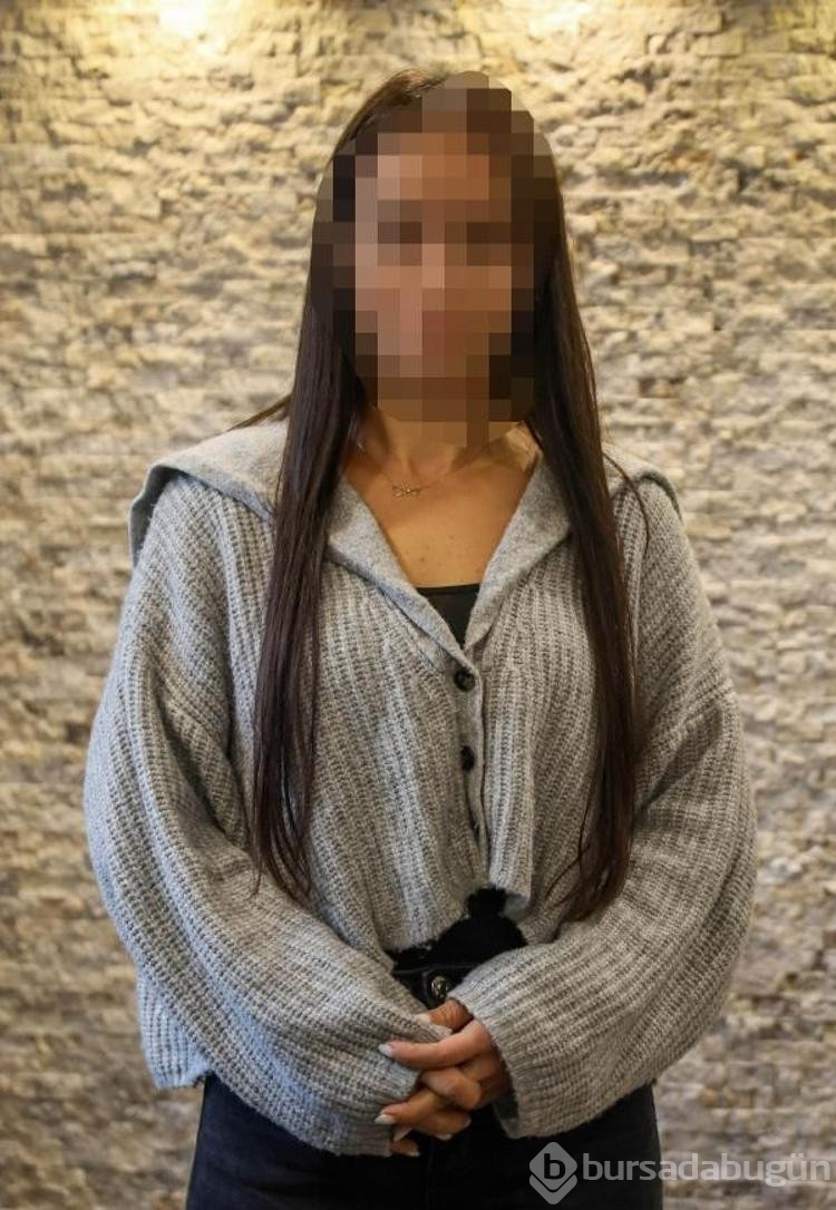 Doğumda annenin vücudunda gazlı bez unutulmasına inceleme

