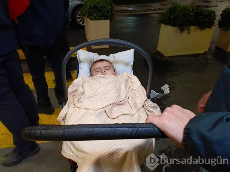 Gazze'den tahliye edilen 68 kişi İstanbul'a geldi
