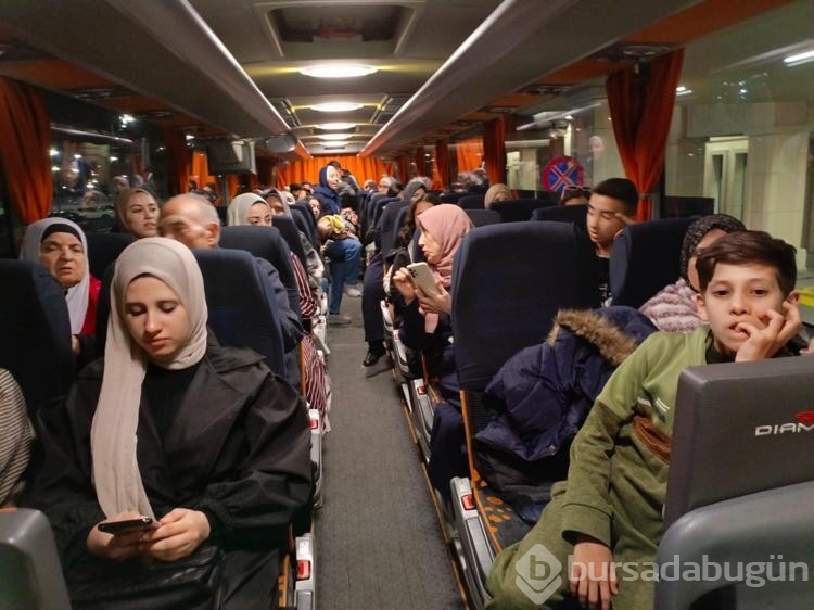 Gazze'den tahliye edilen 68 kişi İstanbul'a geldi
