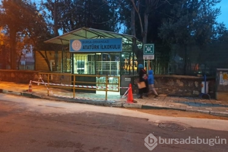 Bursa'da velilerden okul saatine karanlık tepkisi!