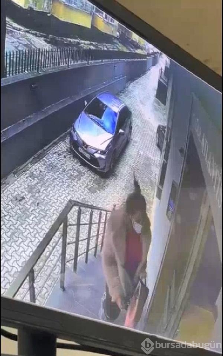 İstanbul'da 24 eve giren çakar lambalı hırsızlar yakalandı

