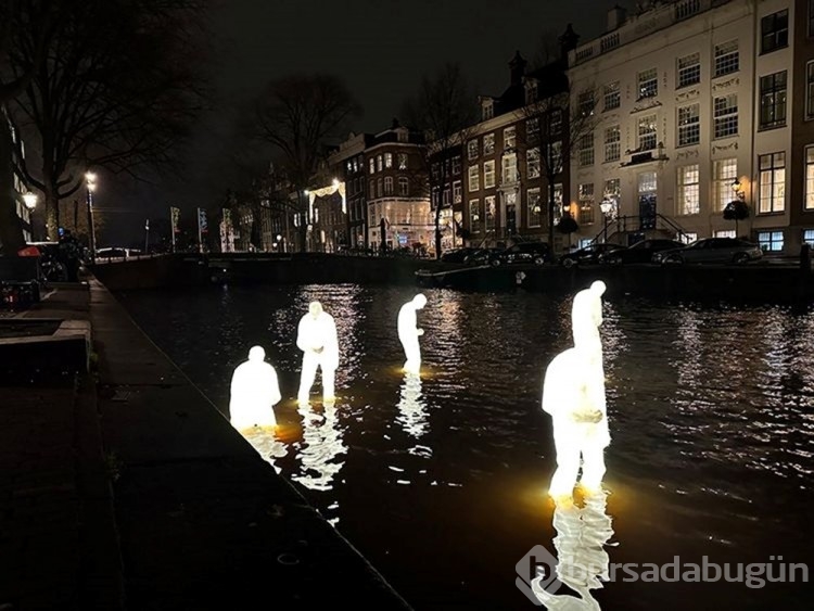 Hollanda'da Işık Sanatı Festivali başladı

