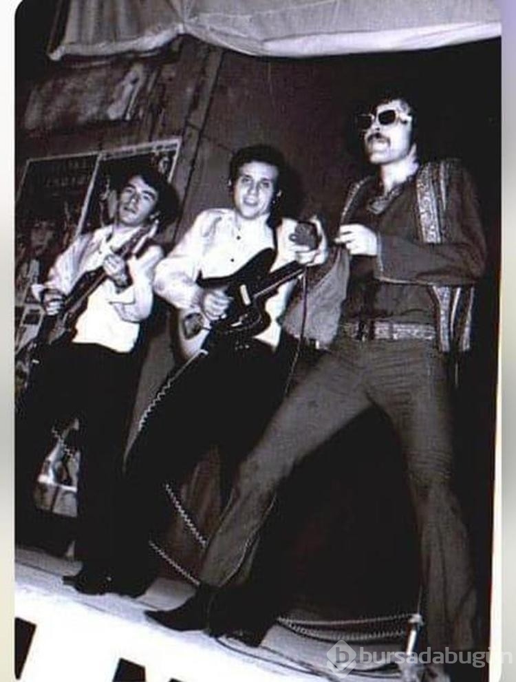 Apaşlar grubunun gitaristi Yalçınkaya Tümay vefat etti

