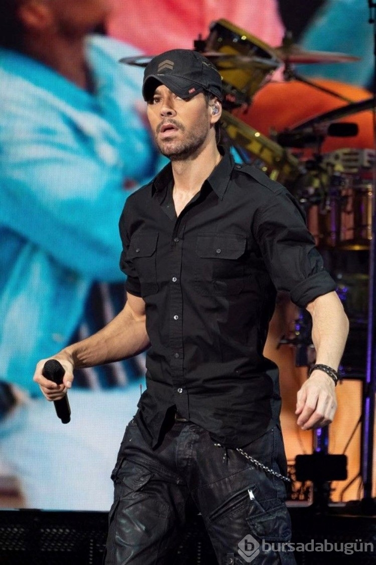 Enrique Iglesias müzik kataloğunu sattı
