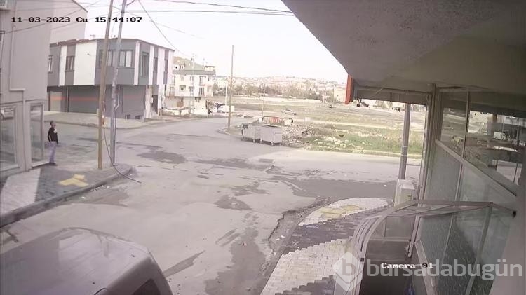 Arnavutköy'de telefon kablosunu çalmak için canını hiçe saydı
