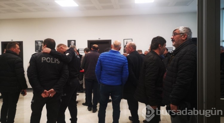 Erzurum'da bir akademisyen, odasında ölü bulundu