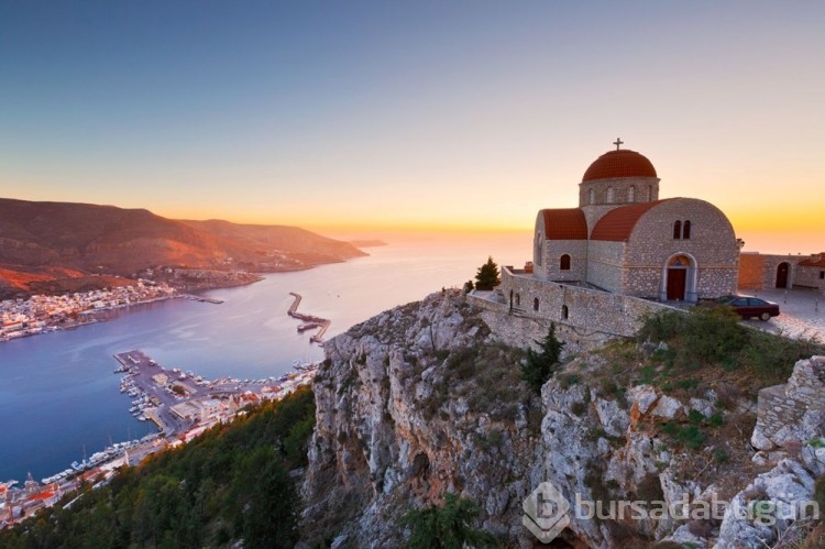 Yunanistan'a kapıda vize dönemi: 7 günlük turist vizesiyle gidilecek 10 ada
