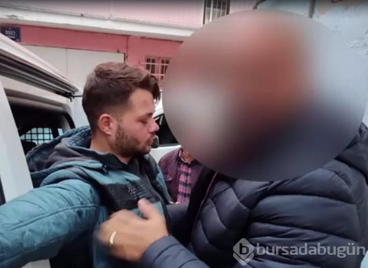 Sokakta kadının çantasını alıp kaçan şüpheli, tutuklandı
