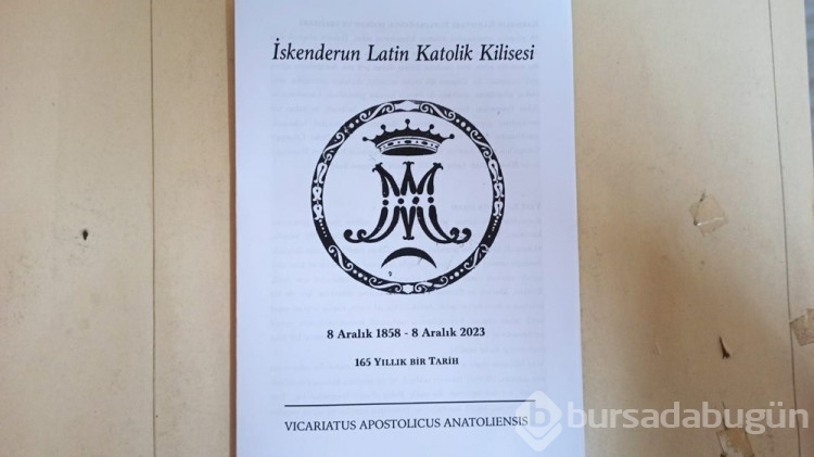 Depremde yıkılan 165 yıllık kilisenin tarihi kitap oldu
