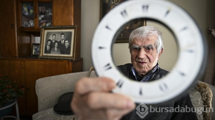 "Zamanın efendisi" saat tamirciliği zanaatını yeni nesillere aktarmak istiyor