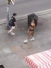 Bağdat Caddesi'ne yine yarı çıplak çıktı! Melisa Aydınalp'in pankartını yırtıp yere attılar