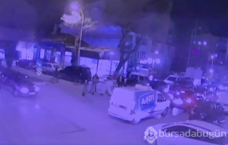 Astsubay trafikte tartıştığı genci tabancayla bacağından yaraladı
