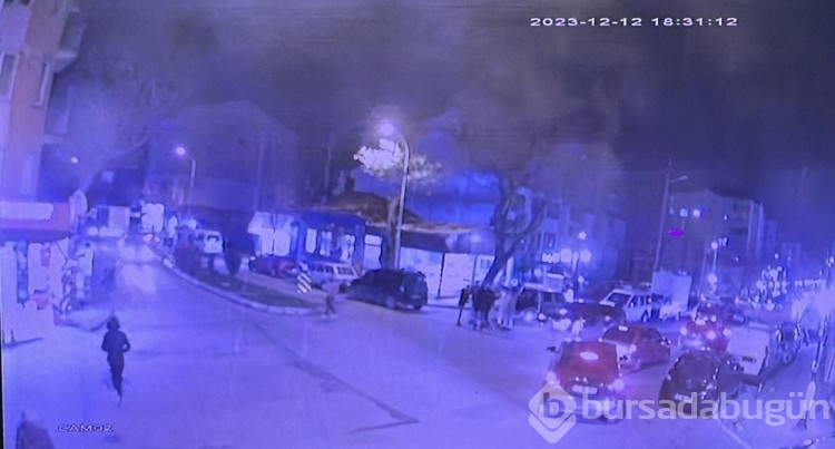 Astsubay trafikte tartıştığı genci tabancayla bacağından yaraladı
