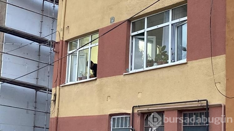 Sobadan zehirlenen anne öldü, kızının durumu ağır
