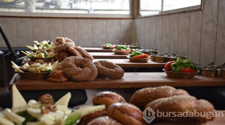 Tahran Yunus Emre Enstitüsü İranlıları Türk kahvaltısı ile buluşturdu
