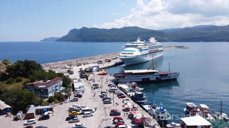 Amasra'ya gelen turist sayısı 2 milyonu aştı
