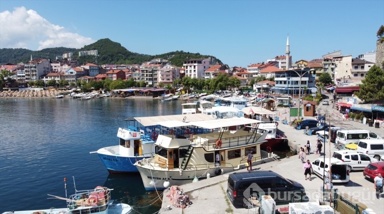Amasra'ya gelen turist sayısı 2 milyonu aştı
