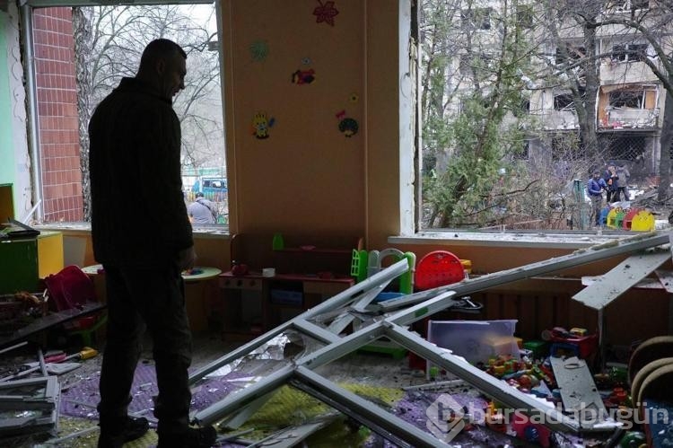 Kiev'e gece yapılan roket saldırısında 53 kişi yaralandı
