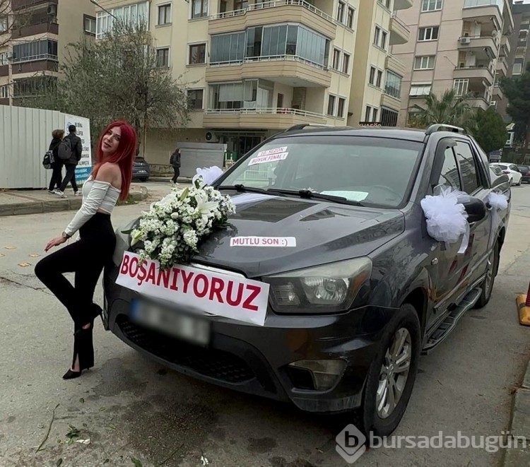 Boşanma davasına "Osman cehenneme kadar yolun var" yazılı aracıyla gitti
