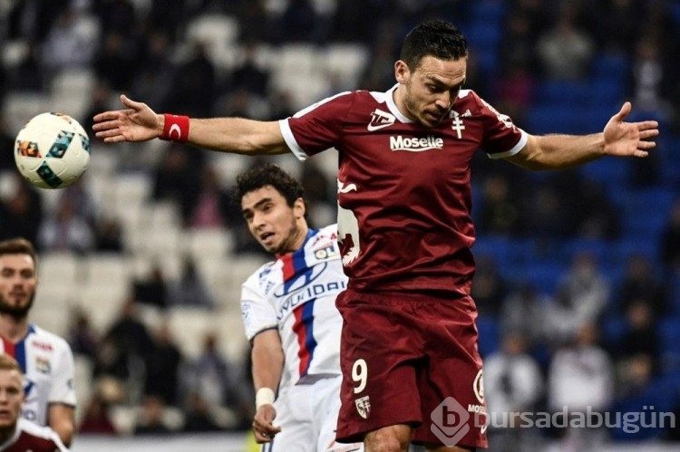 Eski milli futbolcu Mevlüt Erdinç: Eşim bana şantaj yapıyor
