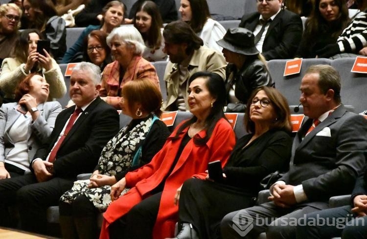 Türkan Şoray, Cahit Irgat'ı anma gecesine katıldı
