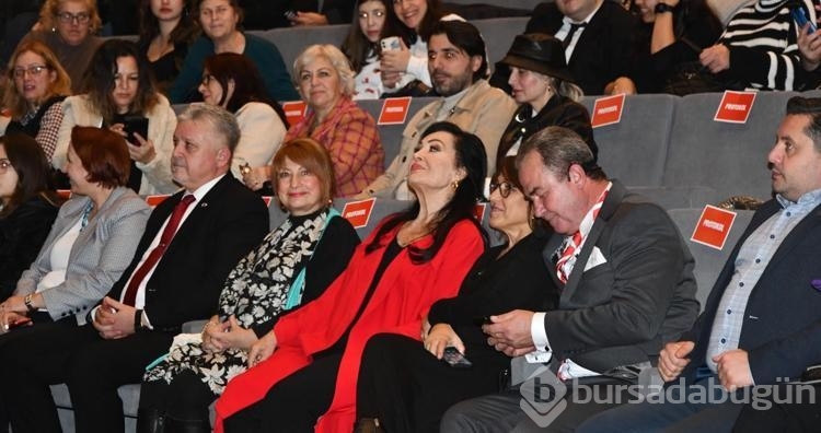 Türkan Şoray, Cahit Irgat'ı anma gecesine katıldı
