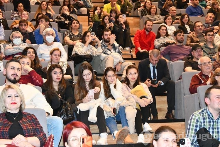 Türkan Şoray, Cahit Irgat'ı anma gecesine katıldı
