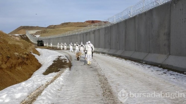 Van-İran sınırında örülen duvarın 170 kilometresi tamamlandı
