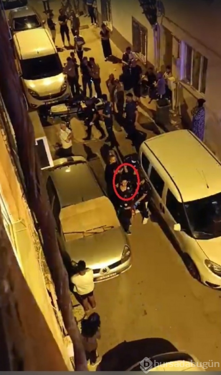Bursa'da sevgilisini öldürüp cinsel saldırıda bulunmuştu! Kurşun delikleri olan yastık bulundu