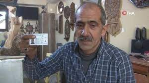 Lazları çok sevdiği için ismini Temel Reis olarak değiştirdi