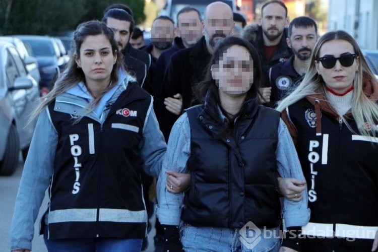 İhaleye fesat karıştırıp, karşılığında 'estetik ameliyat' yaptırmış!