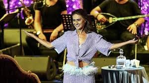 Yıldız Tilbe'nin evinden video paylaştı