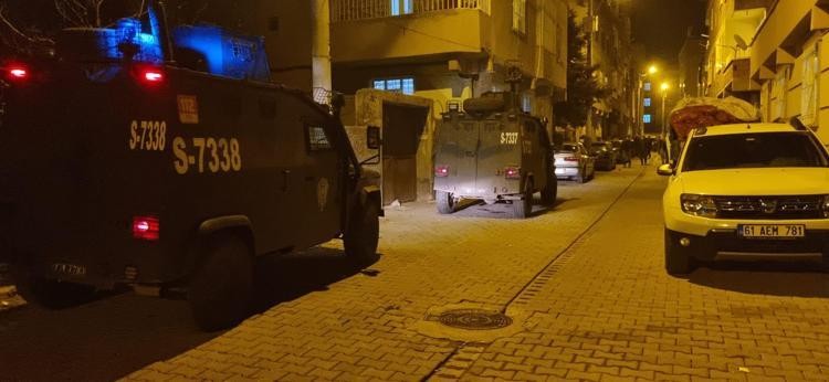 Diyarbakır'da akraba iki aile arasında kavga
