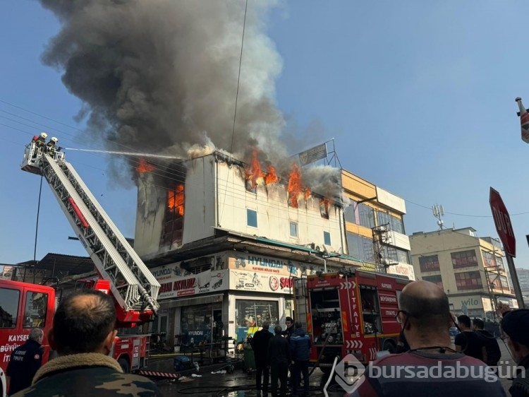 Kayseri'de sanayi sitesinde yangın
