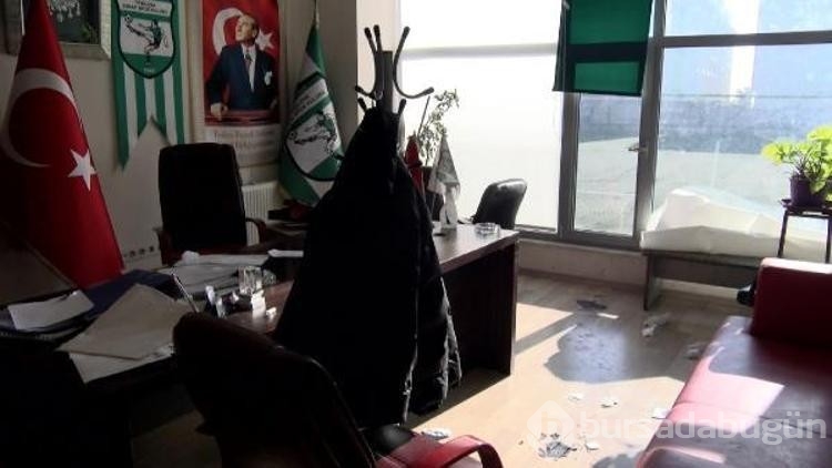 Küçükçekmece'de kulüp başkanına silahlı saldırı